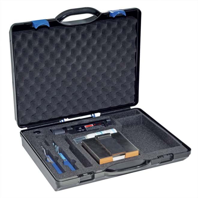 Picture of fiber optic cleaning device case Neutrik