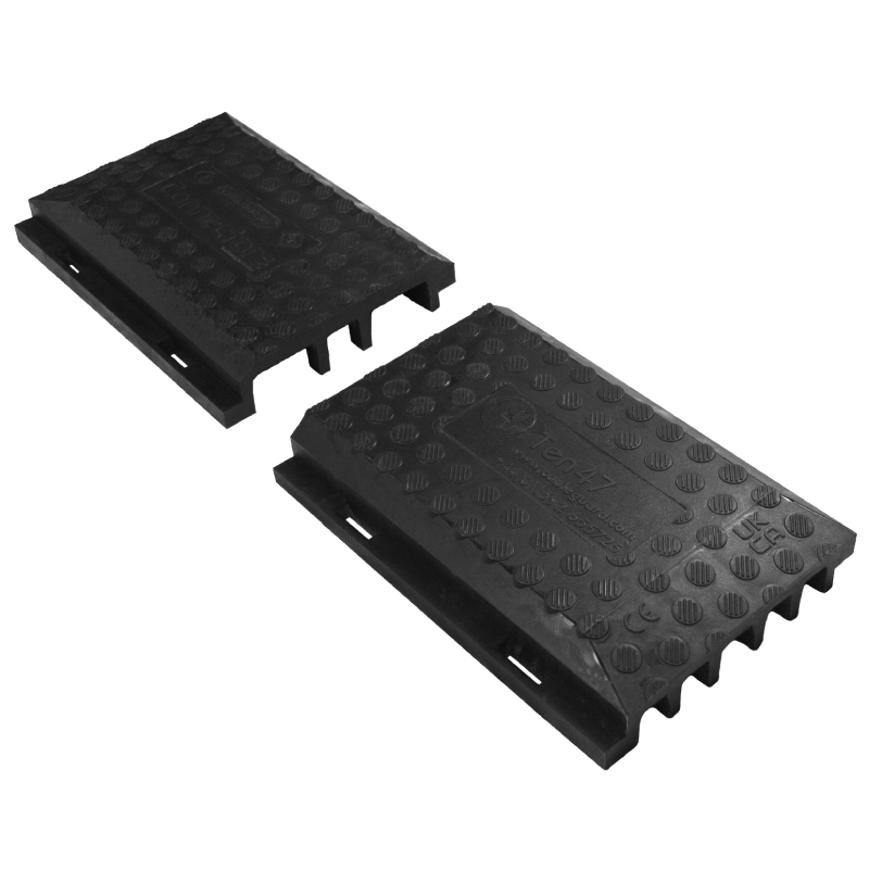 Afbeelding van Red Floor dropover kabelgoot zwart tbv powerline connectors middenstuk